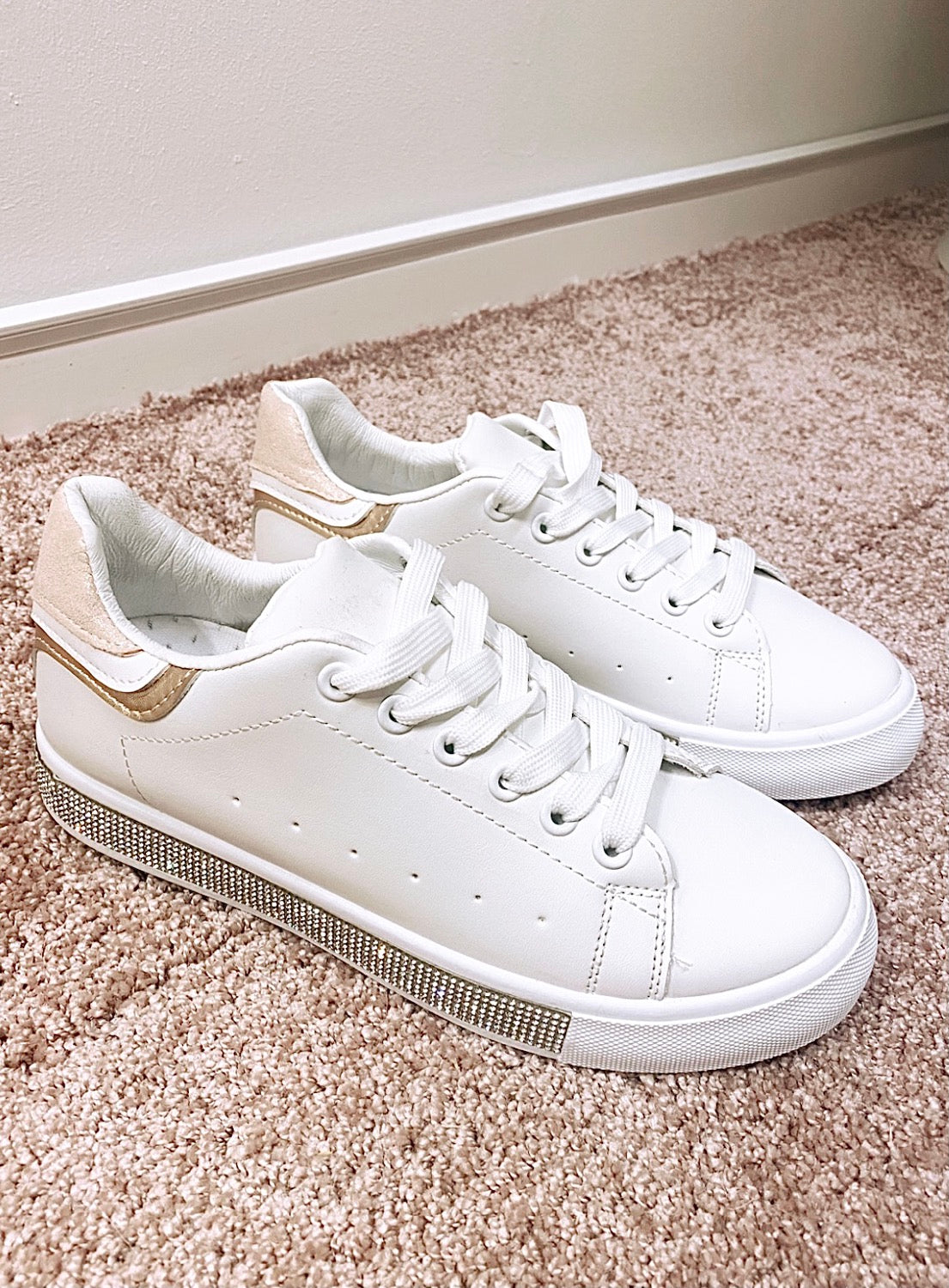 Sneakers med simili