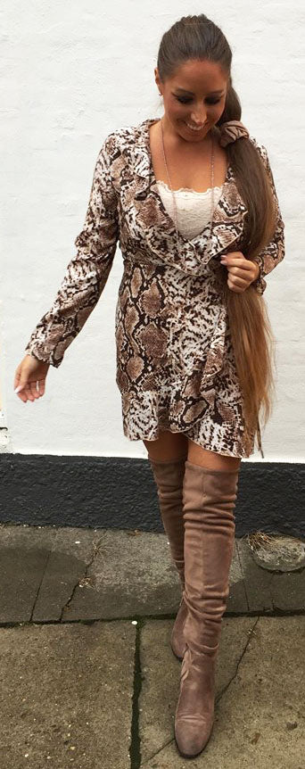 Snakeprint wrap kjole