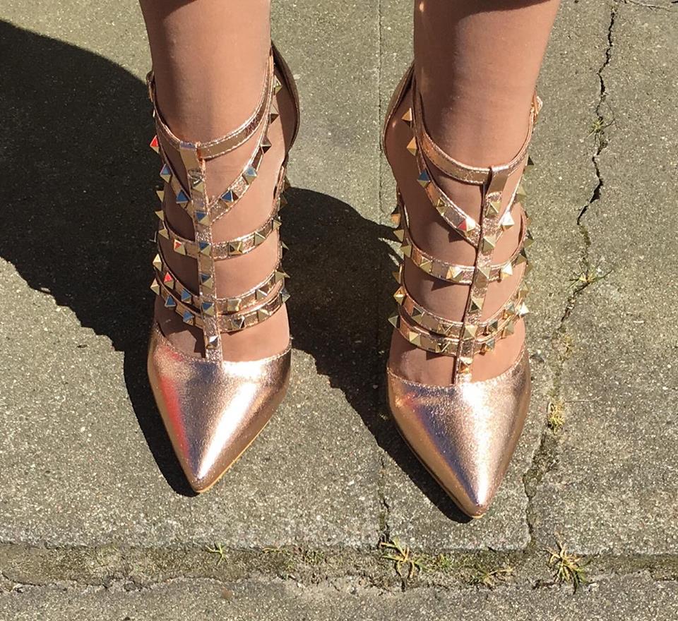 Stiletter med nitter - rosegold