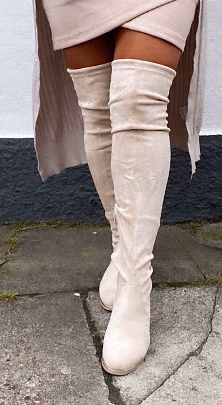 Overknee i beige m. guldkant