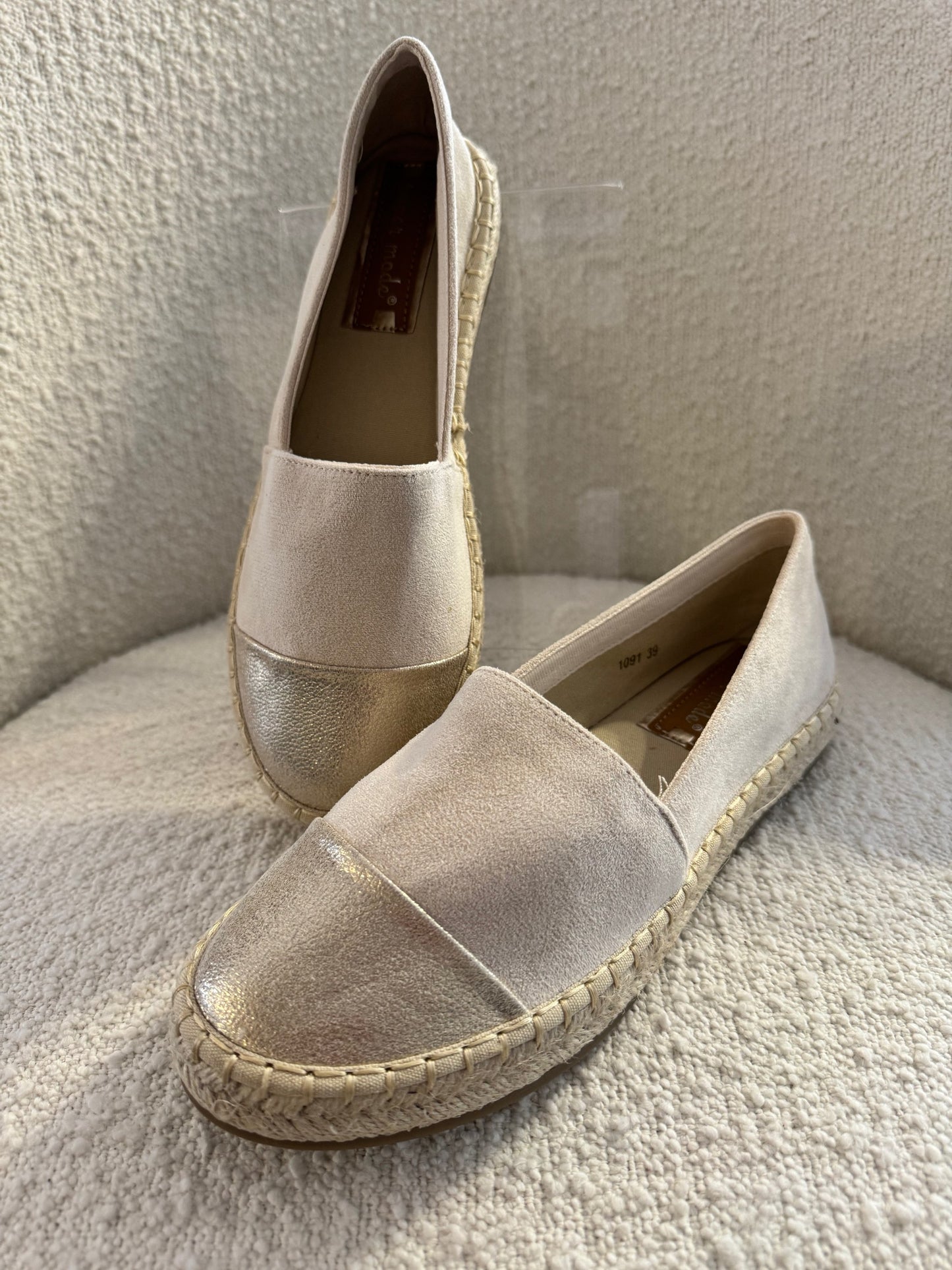 Espadrillers i beige m. shiny front