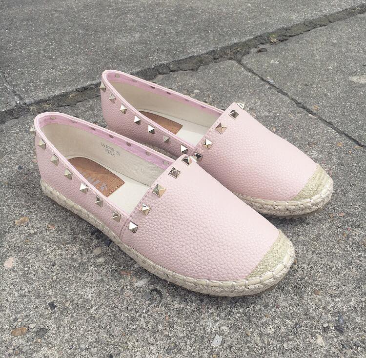 Espadrille i rose med nitter
