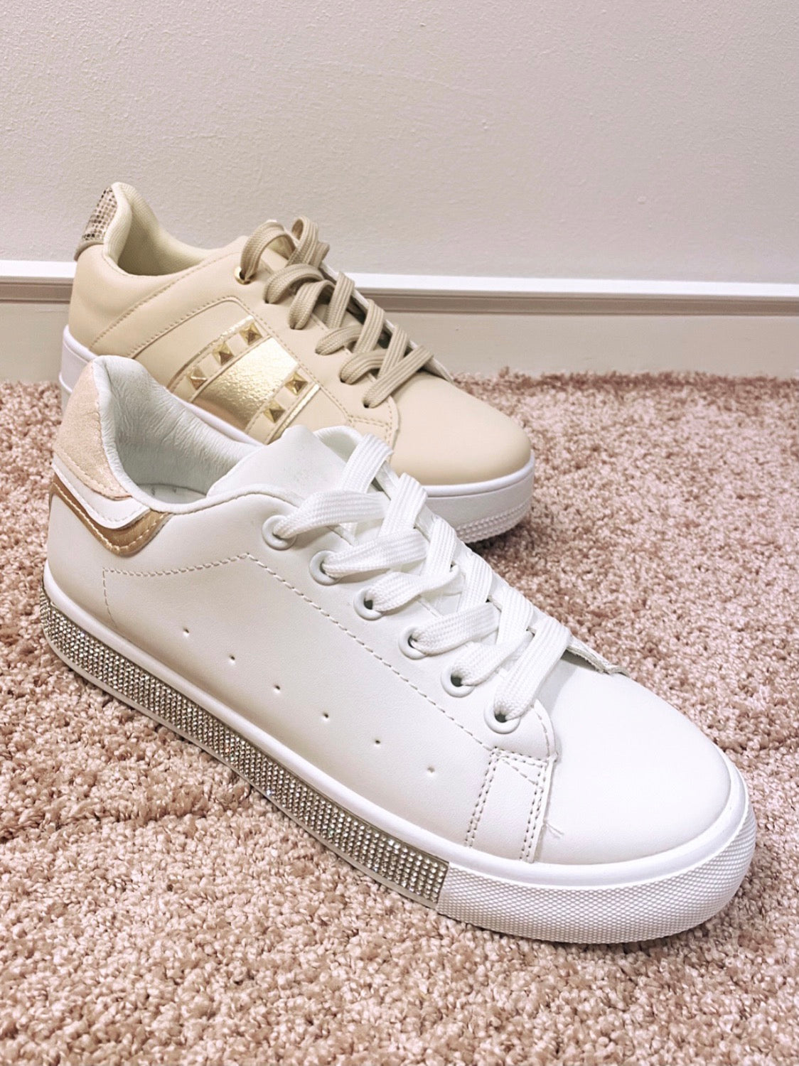 Sneakers med simili