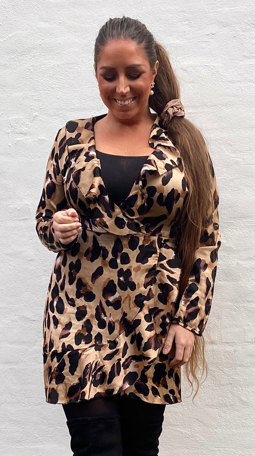 Wrap leopard kjole