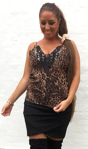 Leopard top med dyb blonde - brun