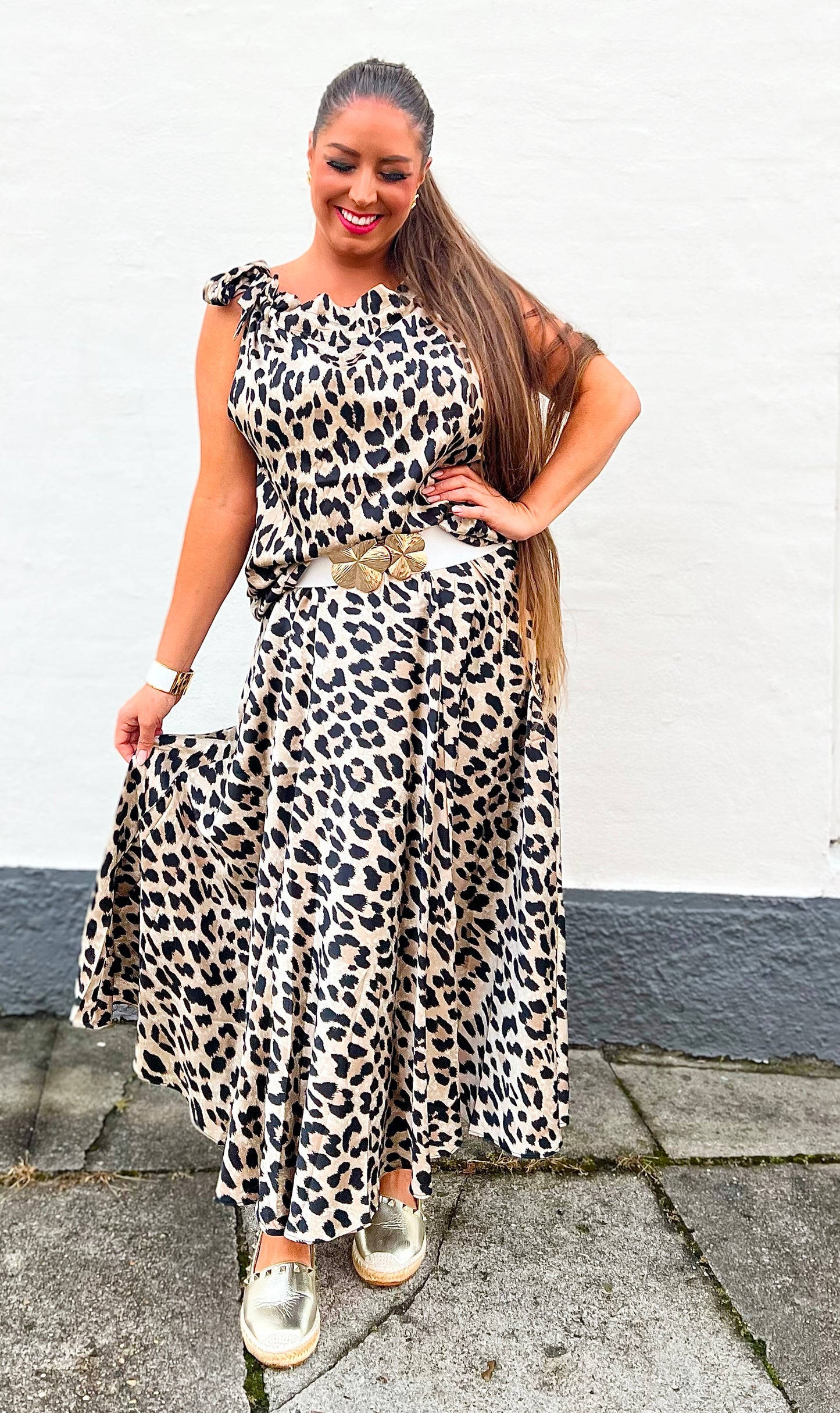 Leopard nederdel i beige fra Divaz.dk