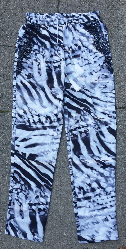 Zebra buks i grå med blonde