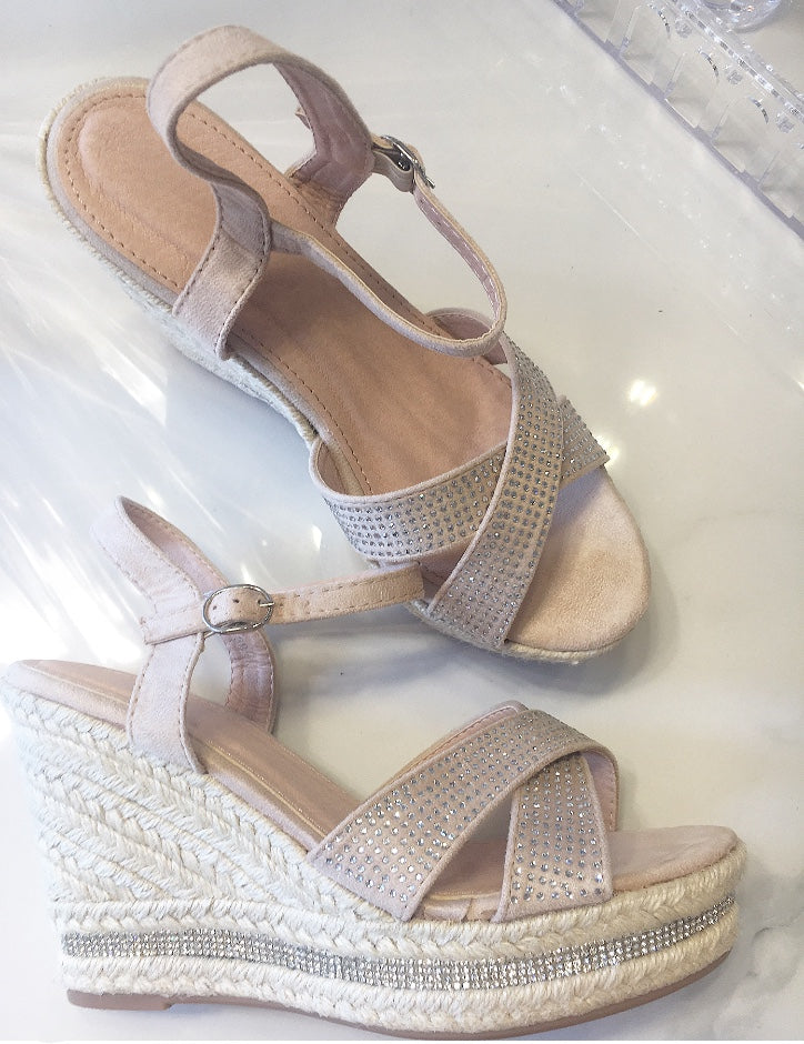 Wedges med sten i beige