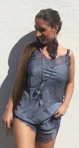 Blonde top i blå - lang