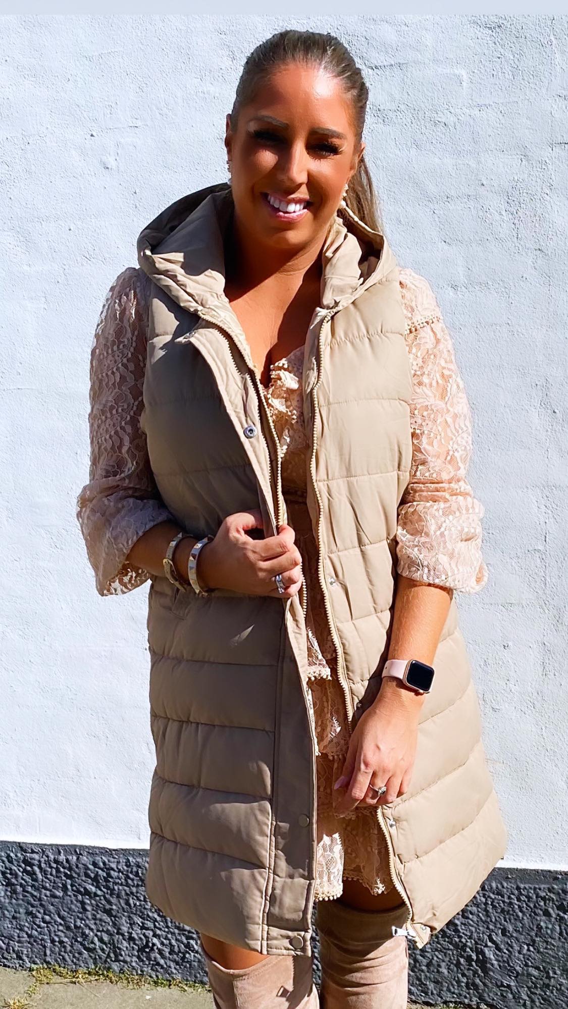 Vest i taupe