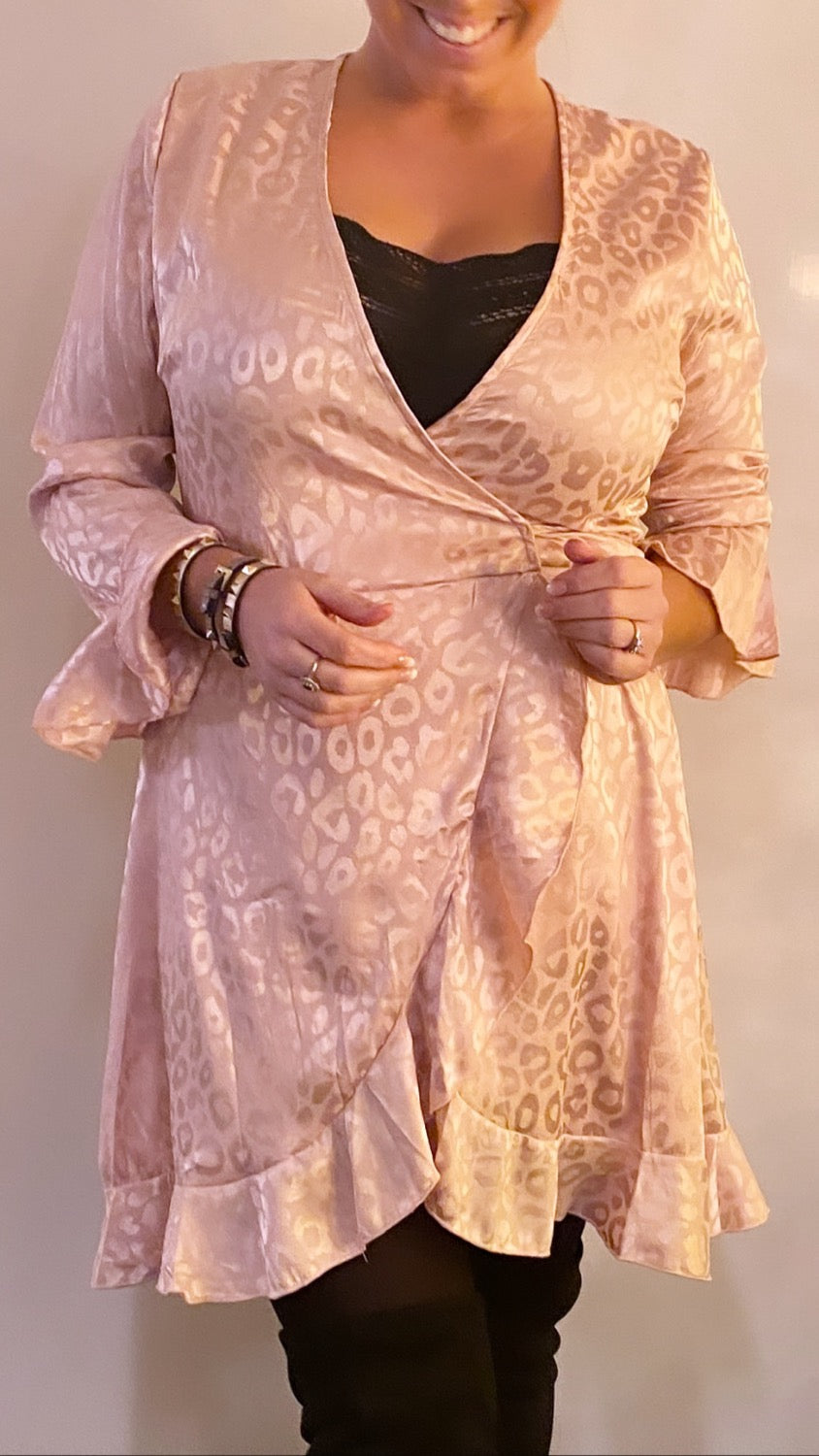 Kjole i Silke og leopard look - rosa