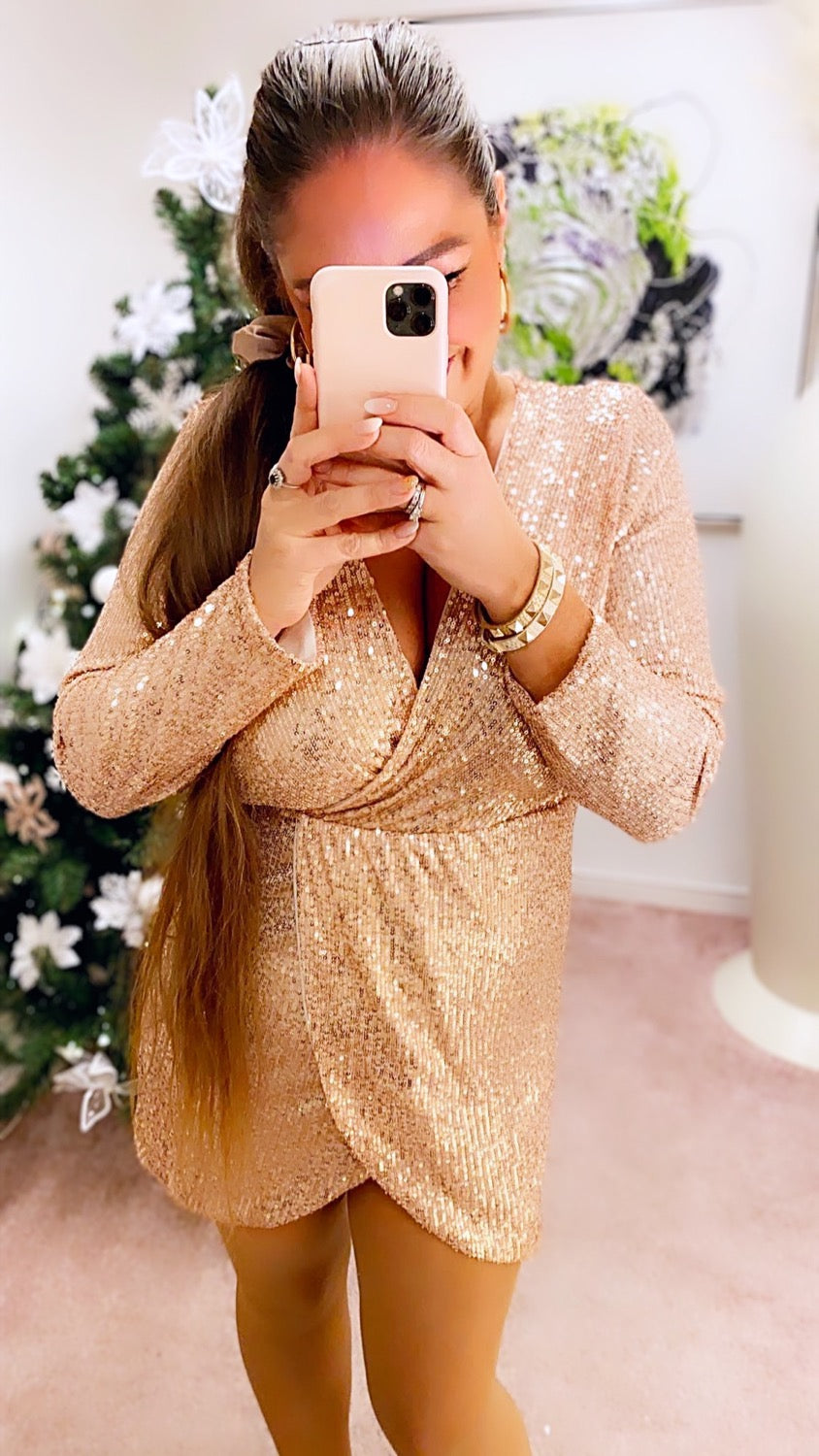 Palietkjole med slids i rosegold 1254
