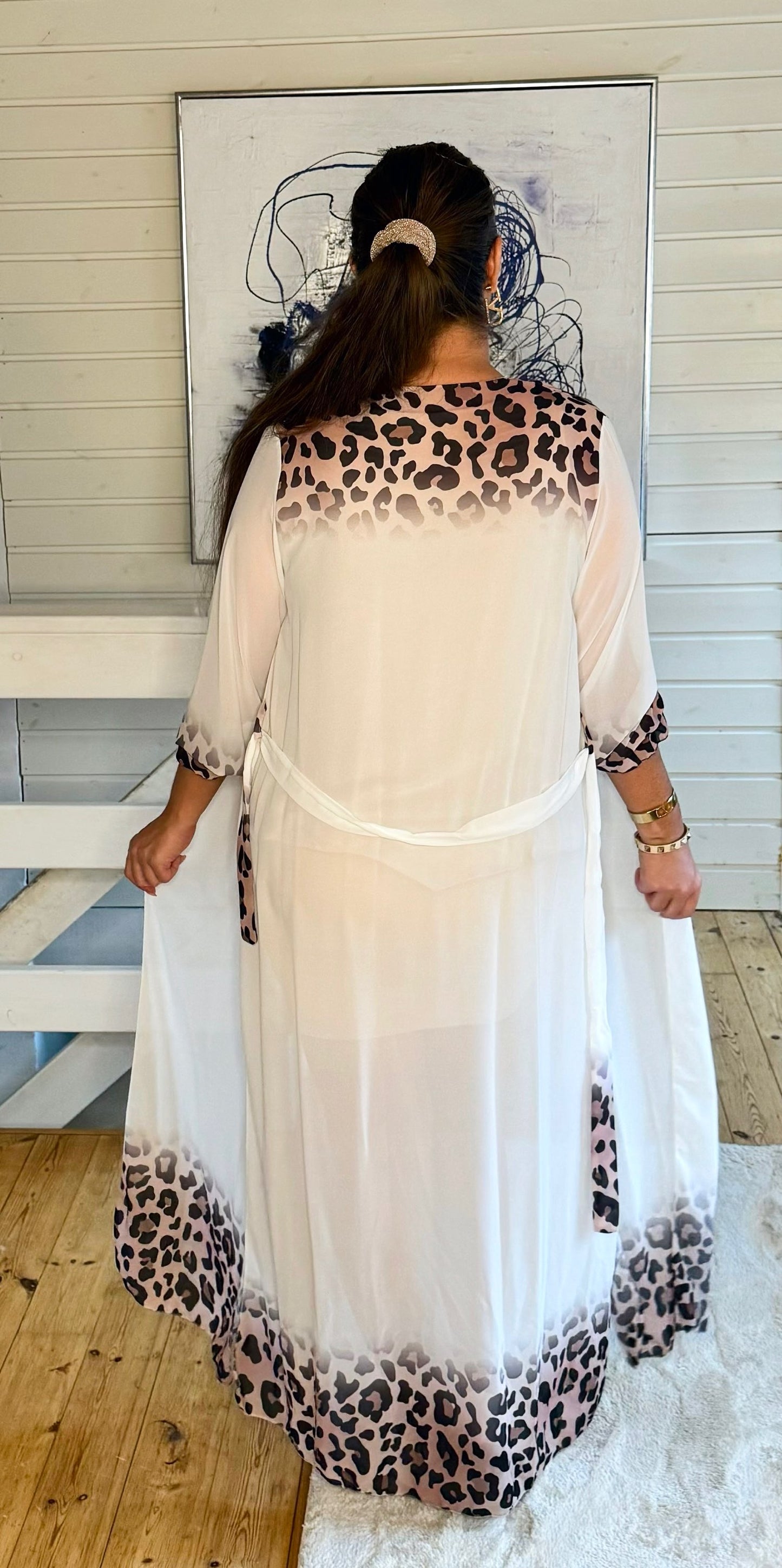 Kimono m. Leopard i hvid