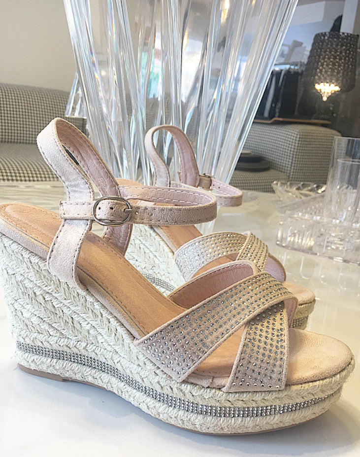 Wedges med sten i beige