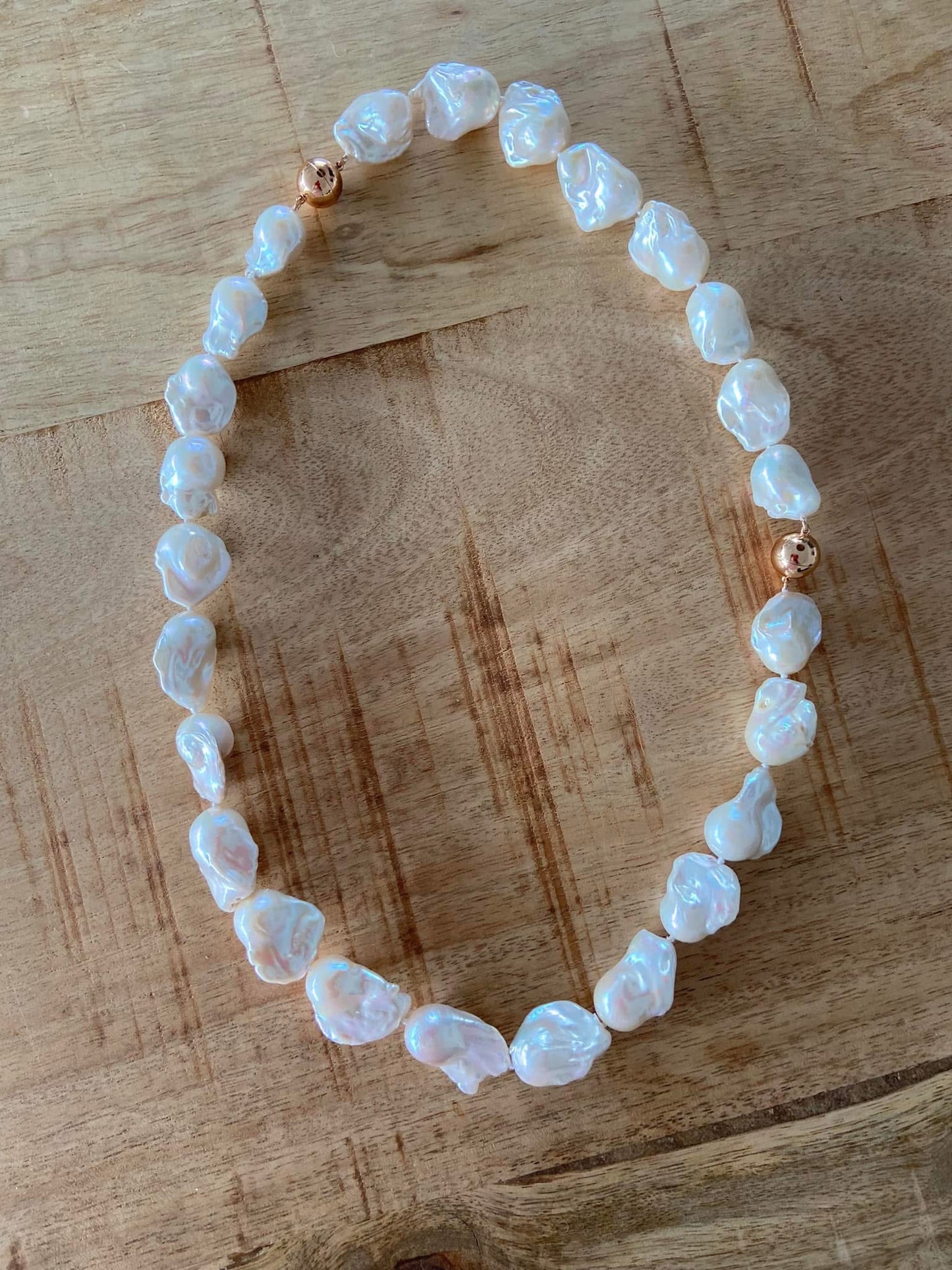 Perlekæde armbånd med store ferskvandsperler