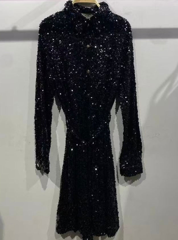 Staun kimono kjole i sort glitter