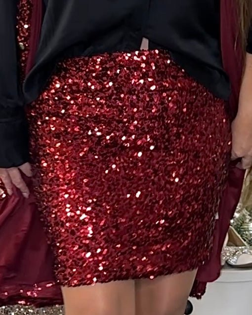 Staun nederdel i mørke røde pailletter str. 36 - 44. - Staun Denmark - Til hverdag og fest