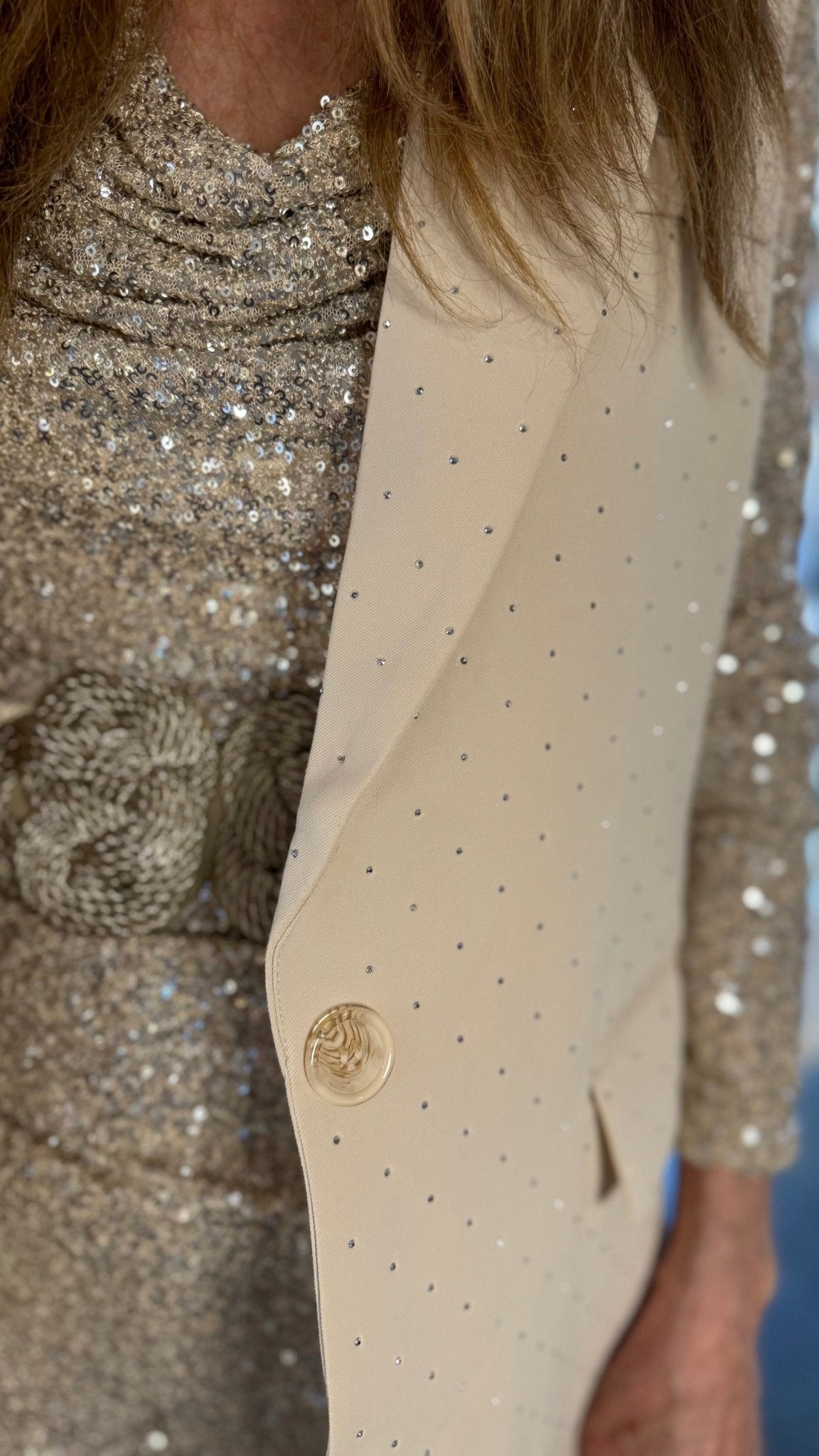 Vest med sten - beige - Staun Denmark - Til hverdag og fest