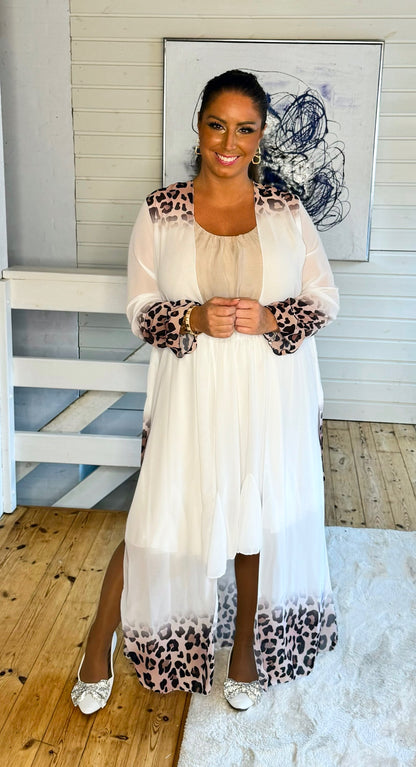 Kimono m. Leopard i hvid
