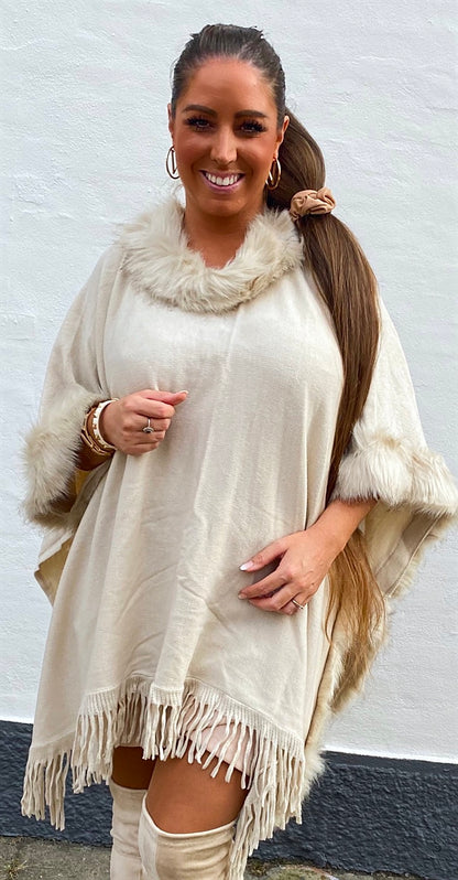 Poncho asymmetrisk - beige