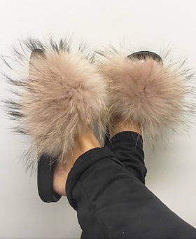 FlipFlaps with fur