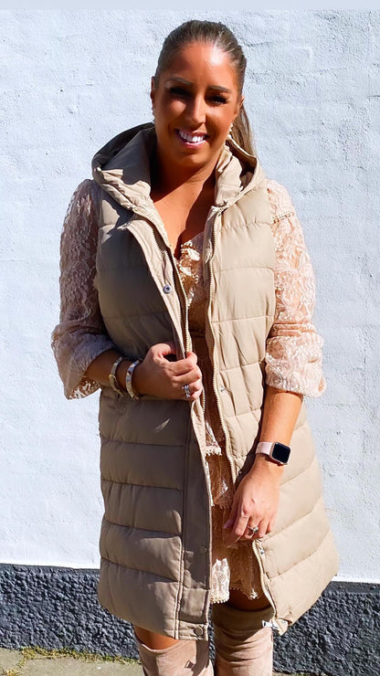 Vest i taupe