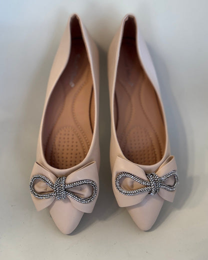 Ballerina med sløjfe i beige - Staun Denmark - Til hverdag og fest