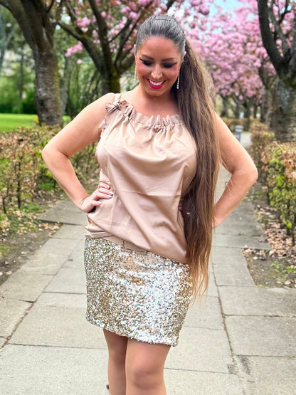 Butterfly top i satin - coffee - Staun Denmark - Til hverdag og fest