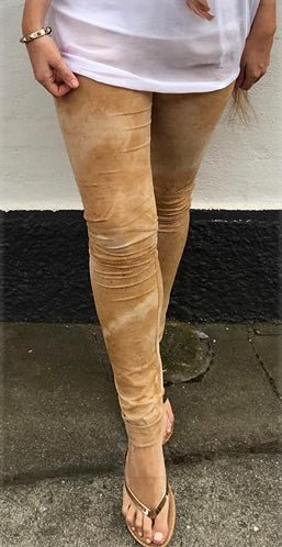 Camel leggings i ruskindslook - Staun Denmark - Til hverdag og fest