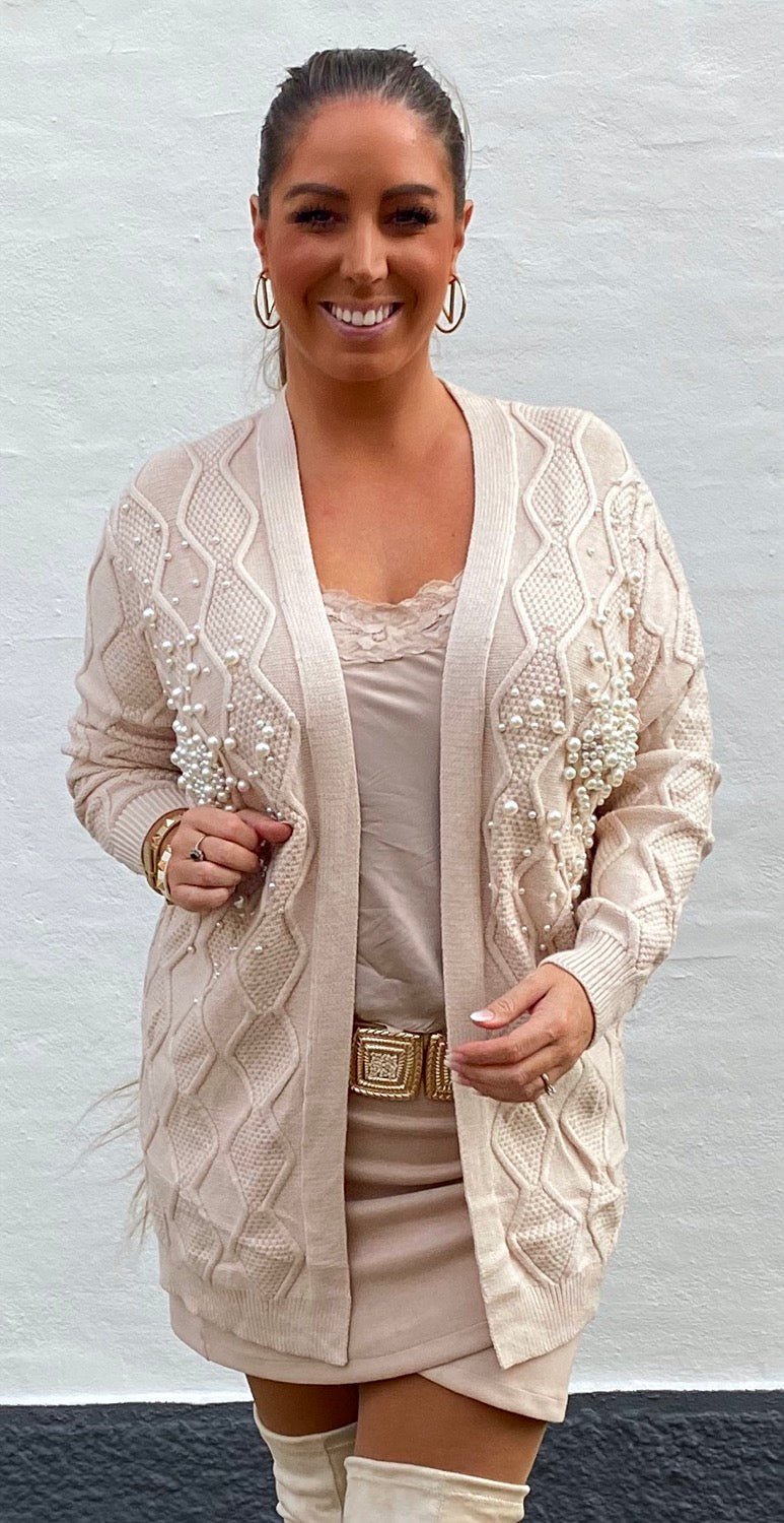 Cardigan i strik med perler - beige - Staun Denmark - Til hverdag og fest