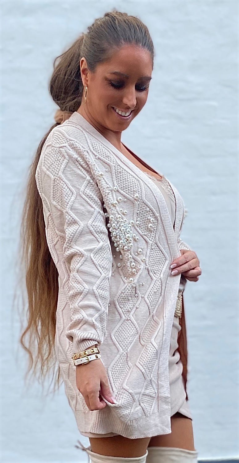 Cardigan i strik med perler - beige - Staun Denmark - Til hverdag og fest