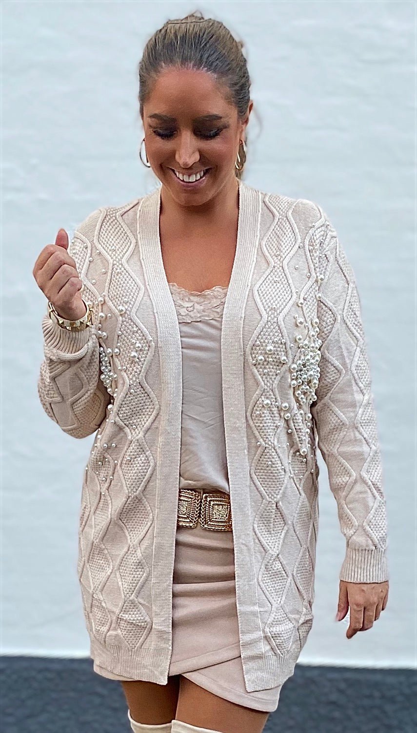 Cardigan i strik med perler - beige - Staun Denmark - Til hverdag og fest