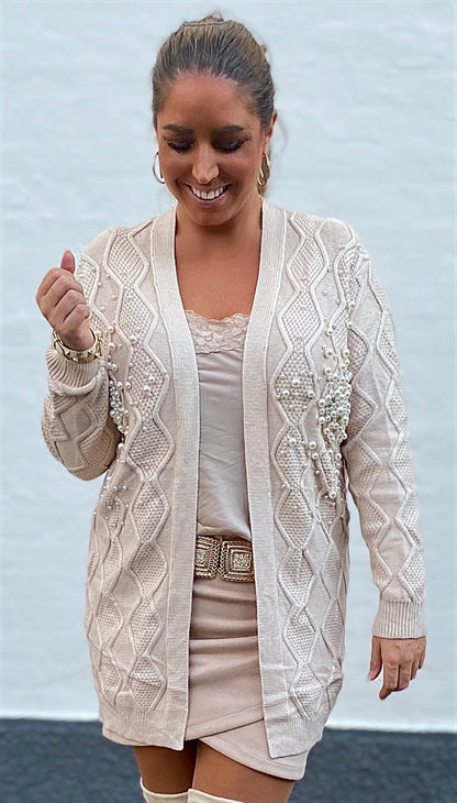 Cardigan i strik med perler - beige - Staun Denmark - Til hverdag og fest
