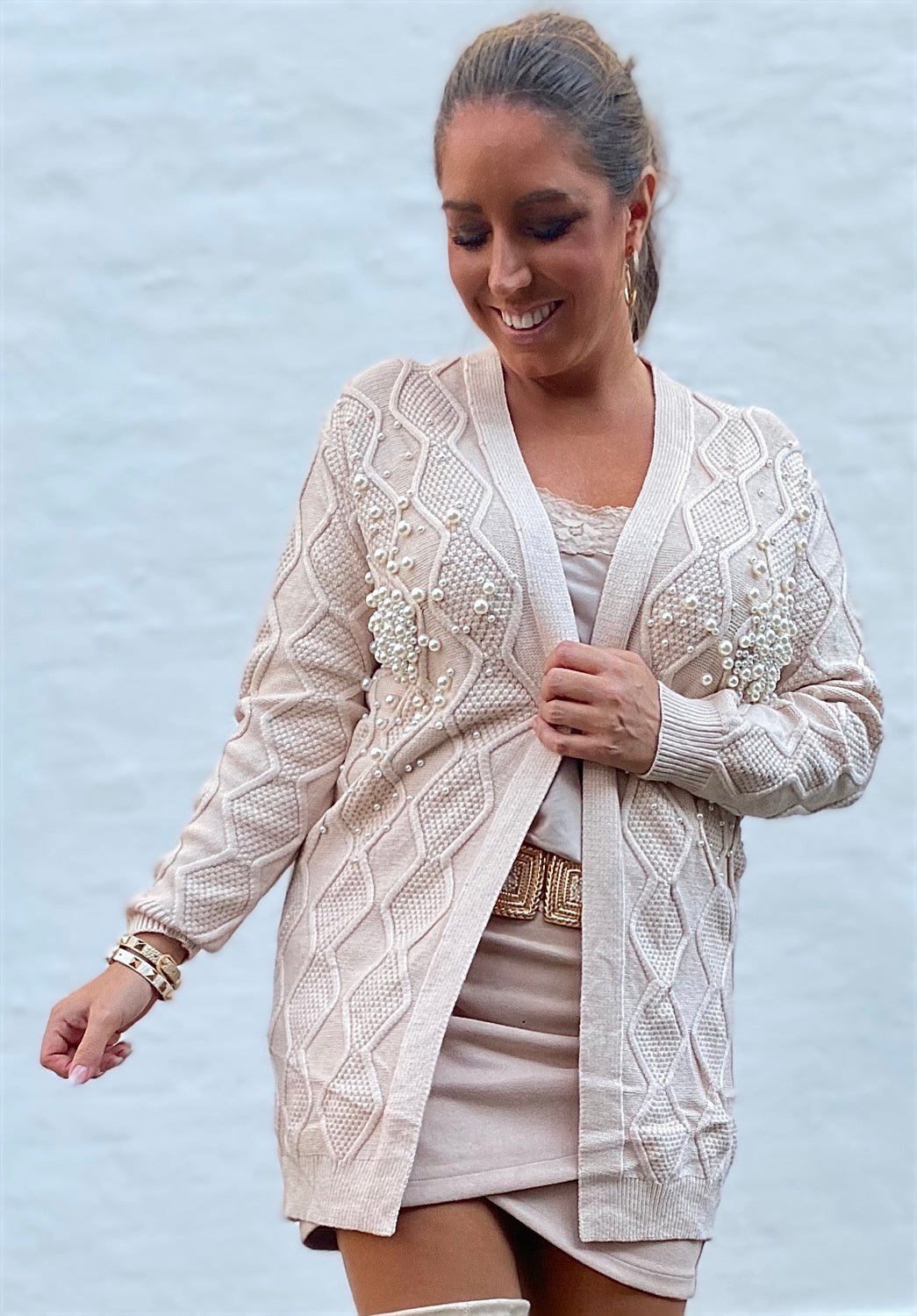 Cardigan i strik med perler - beige - Staun Denmark - Til hverdag og fest