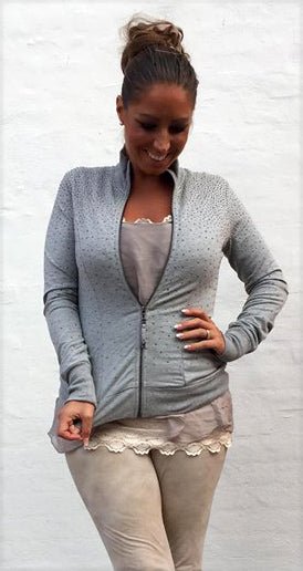 Cardigan med sten - grå - Staun Denmark - Til hverdag og fest