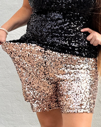 Staun Shorts i rosegold med sort med pailletter (str 42-50) - Midsize shorts - Staun Denmark - Til hverdag og fest