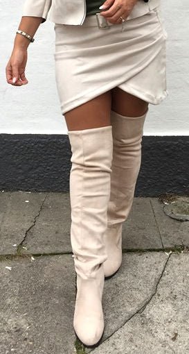 Suede nederdel - beige - Staun Denmark - Til hverdag og fest