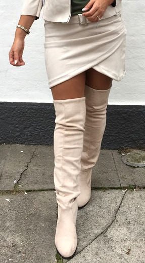 Suede nederdel - beige - Staun Denmark - Til hverdag og fest