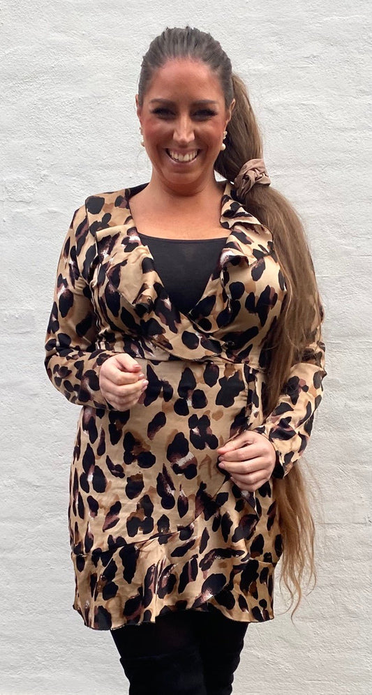 Wrap leopard kjole - Staun Denmark - Til hverdag og fest